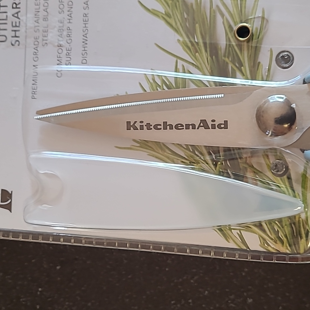 KitchenAid Utility Shears - Picture 4 of 6